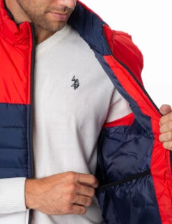 U.S. Polo Assn. USPA TRICOLOR VEST -Glimmera Cloth Shop 109529P7 ERED 4819