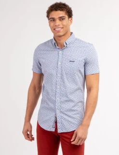 U.S. Polo Assn. STAR PRINT POPLIN SHORT SLEEVE SHIRT WITH POCKET