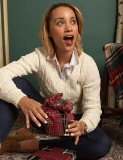 U.S. Polo Assn. V-NECK CABLE PULLOVER SWEATER -Glimmera Cloth Shop HOLIDAY 0700